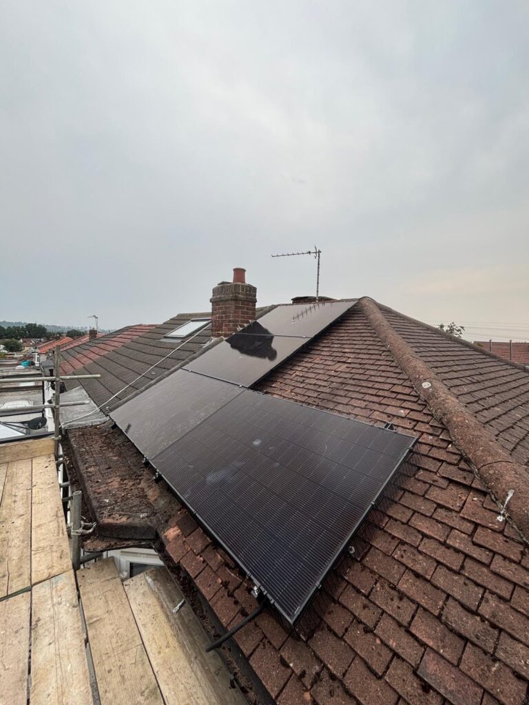 Keenan Solar installing solar panels in Whetstone North London